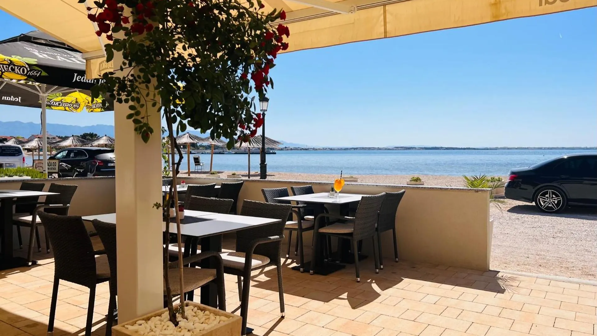 Apartments The Beach Resort فير 0*,